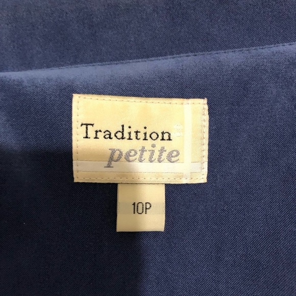 Womens Blue 2 pc Suit: Dress and Blazer. Size 10 - Picture 9 of 10